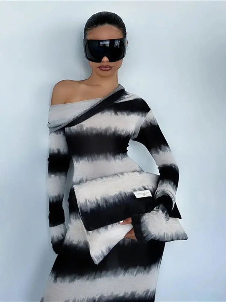 Bella Monochrome Eclipse Gown - Bellaovo