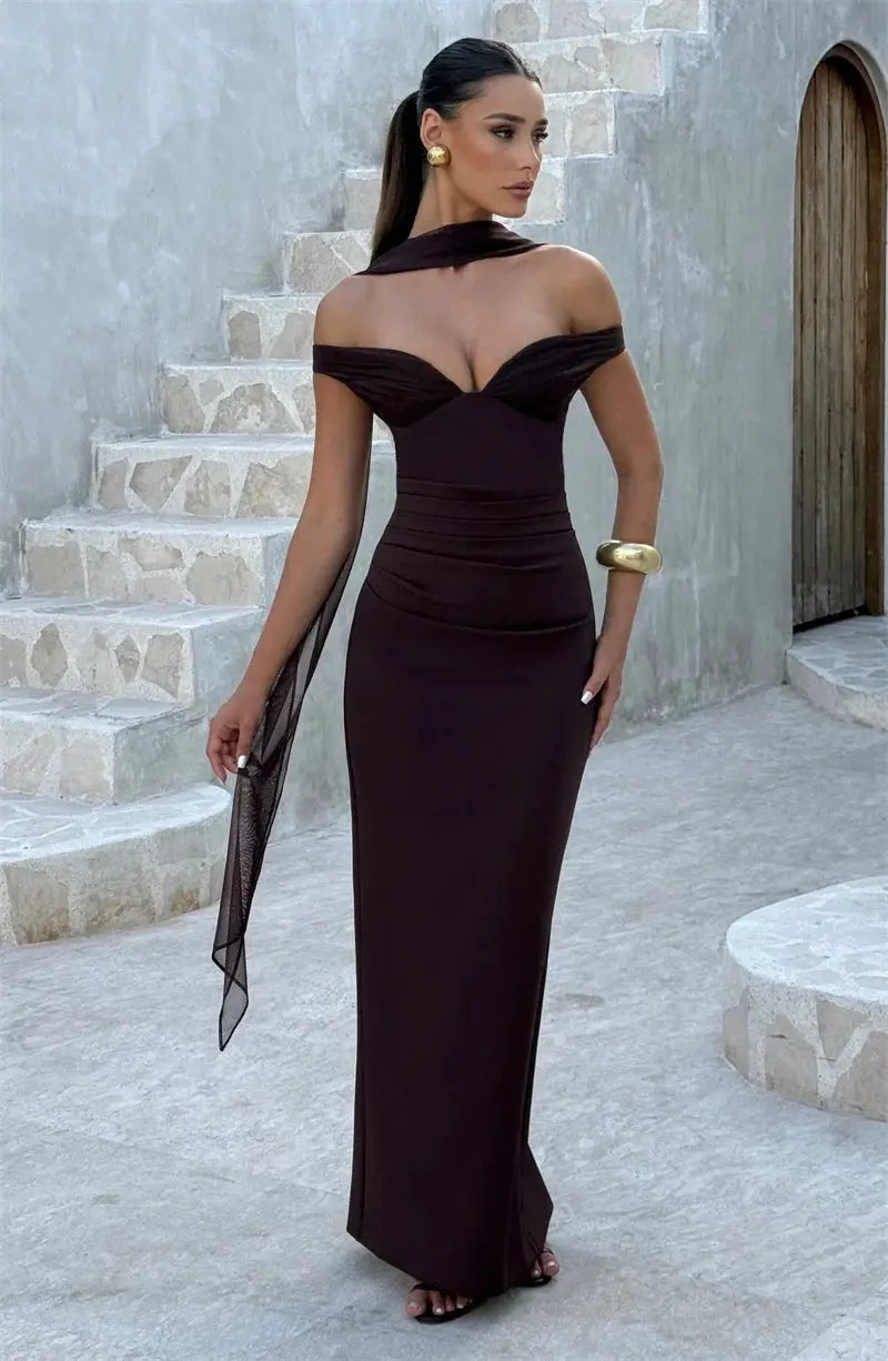 Bella Rosewood Elegance Gown - Bellaovo