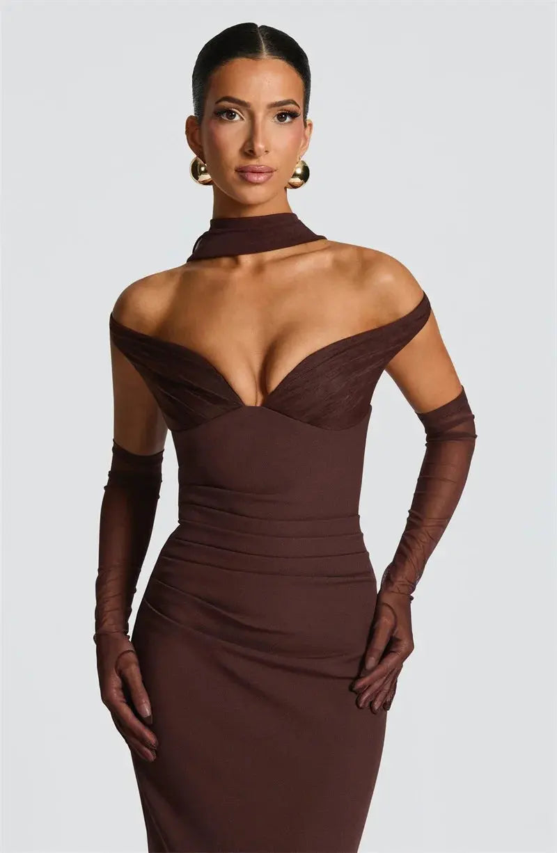Bella Rosewood Elegance Gown - Bellaovo