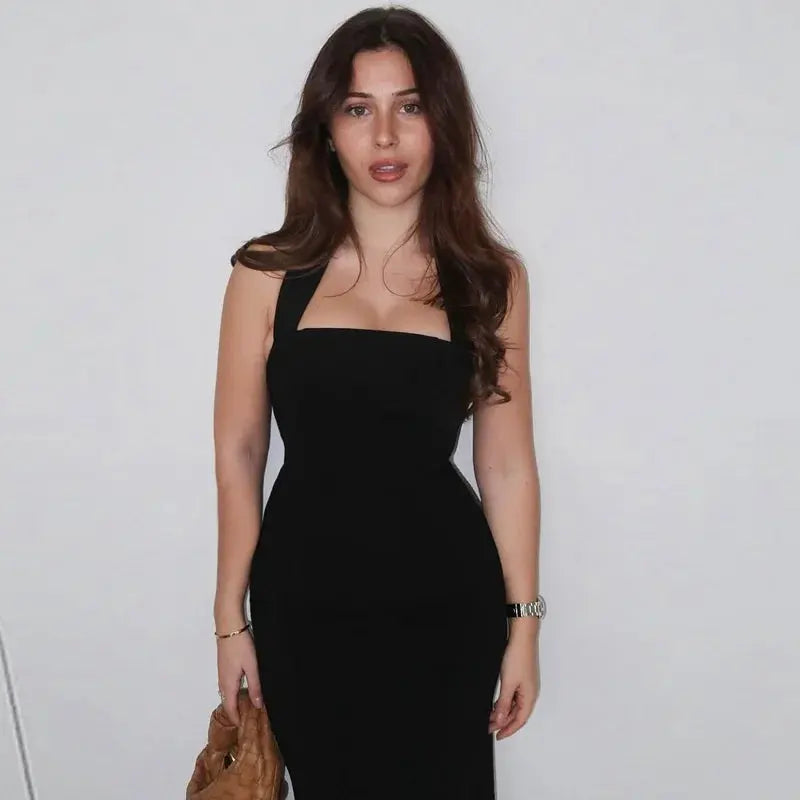 Bella Noir Iconic Gown - Bellaovo