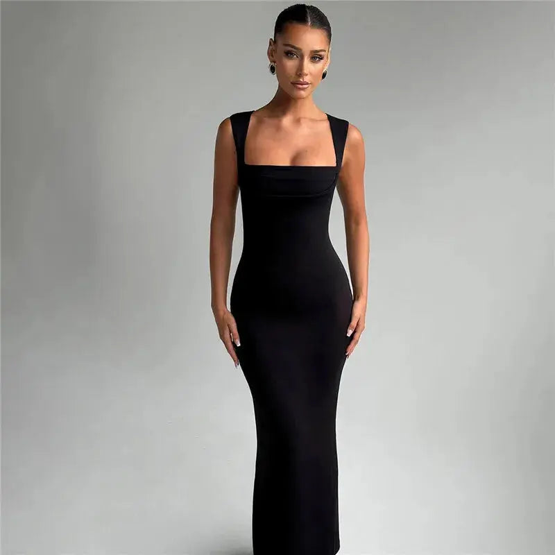 Bella Noir Maxi Dress - Bellaovo
