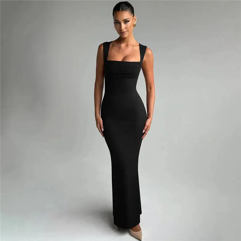 Bella Noir Maxi Dress - Bellaovo