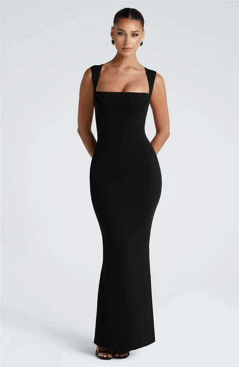 Bella Noir Maxi Dress - Bellaovo