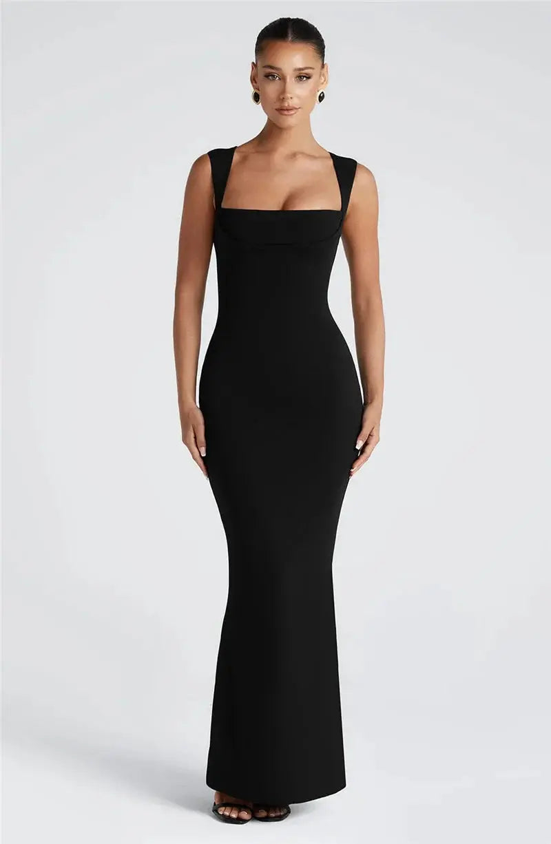Bella Noir Maxi Dress - Bellaovo