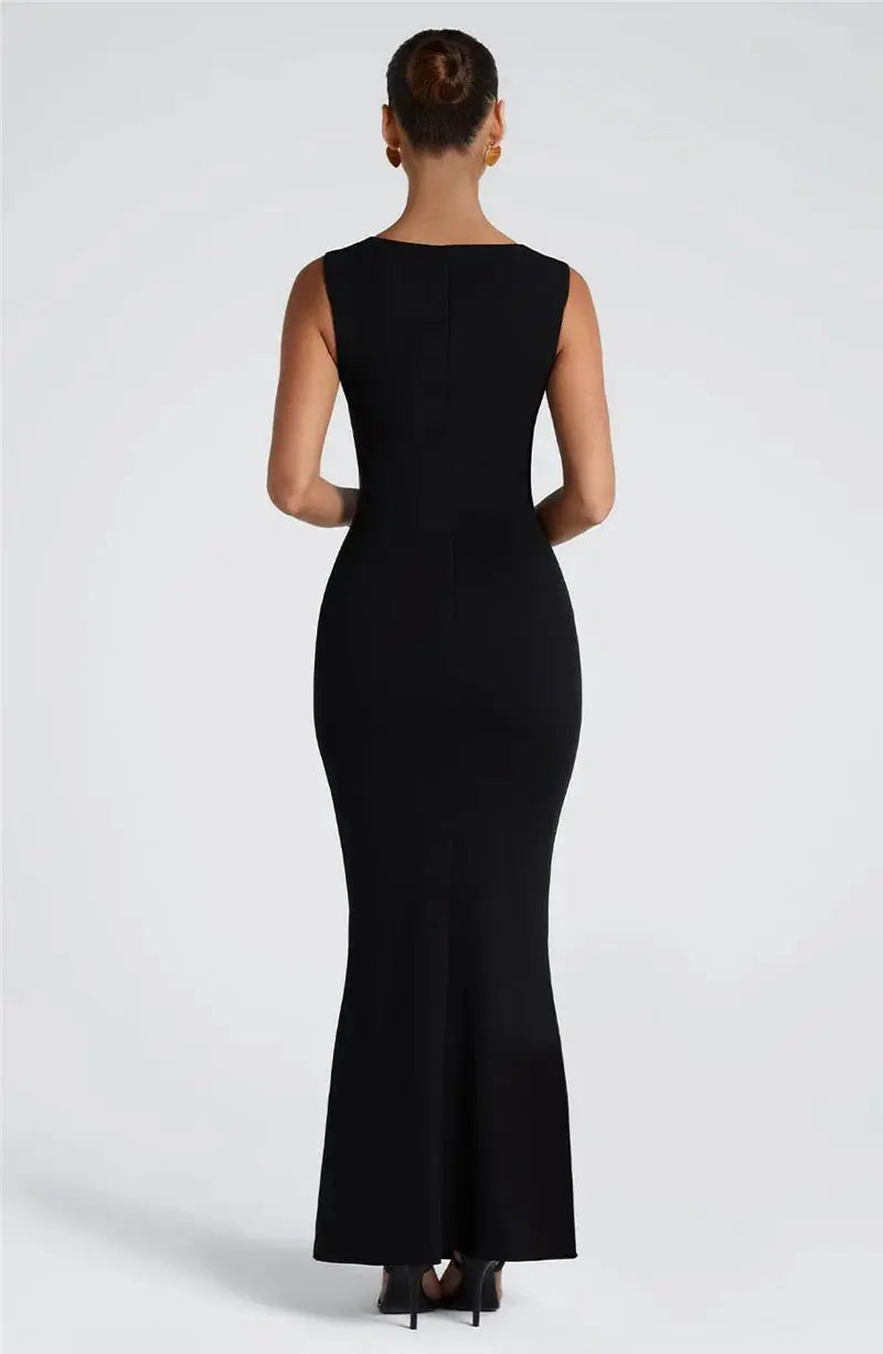 Bella Noir Maxi Dress - Bellaovo