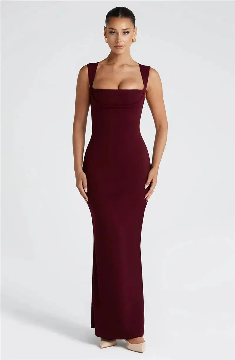Bella Noir Maxi Dress - Bellaovo