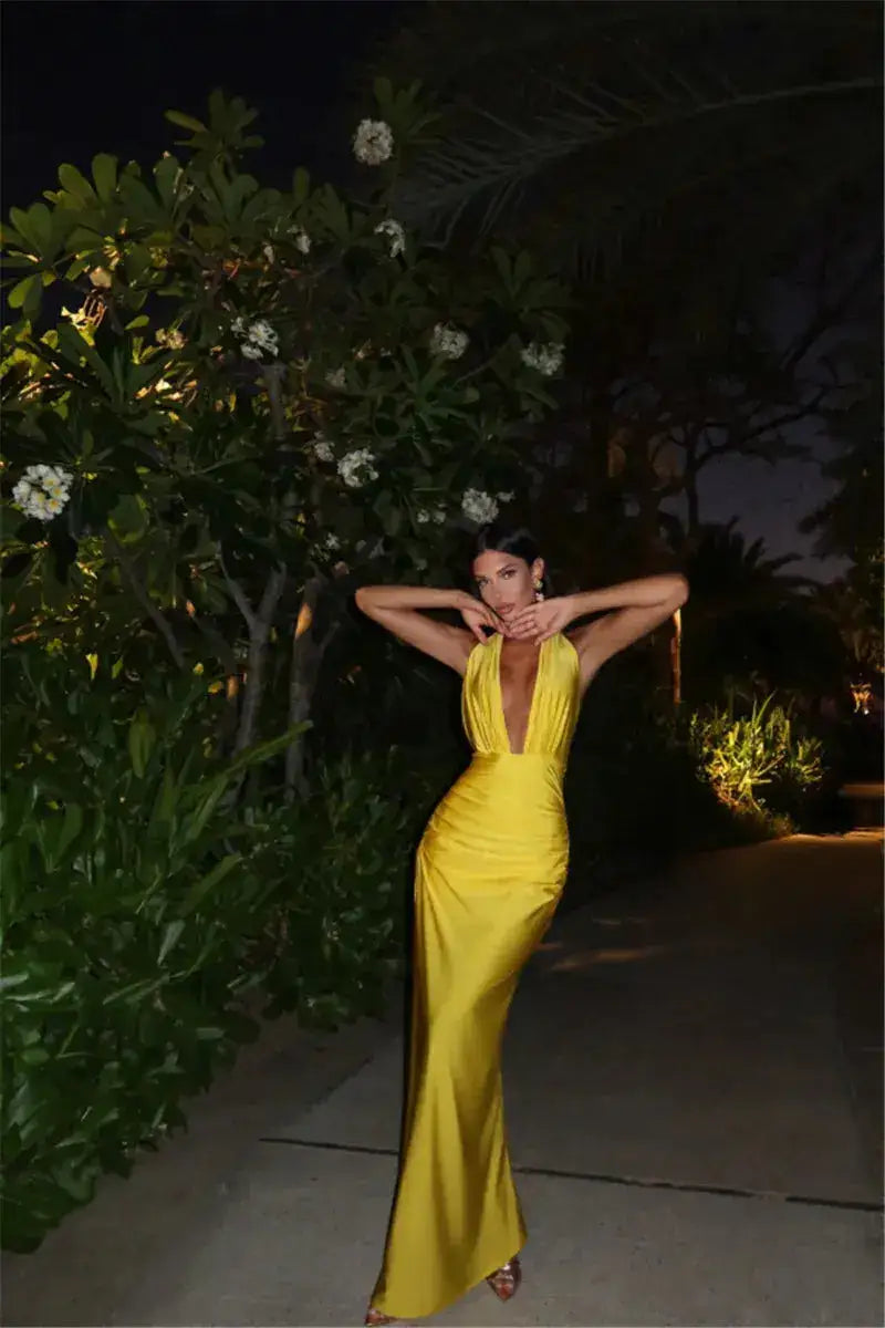 Bella Mirage Halter Maxi Dress - Bellaovo